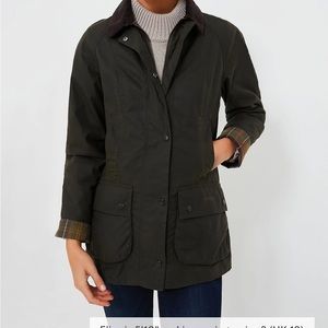 Barbour® Women’s Classic Beadnell Jacket. Size 6